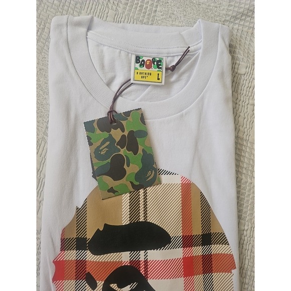 A Bathing Ape Men's White Graphic Logo T-Shirt Crew Neck Size L - Picture 10 of 10